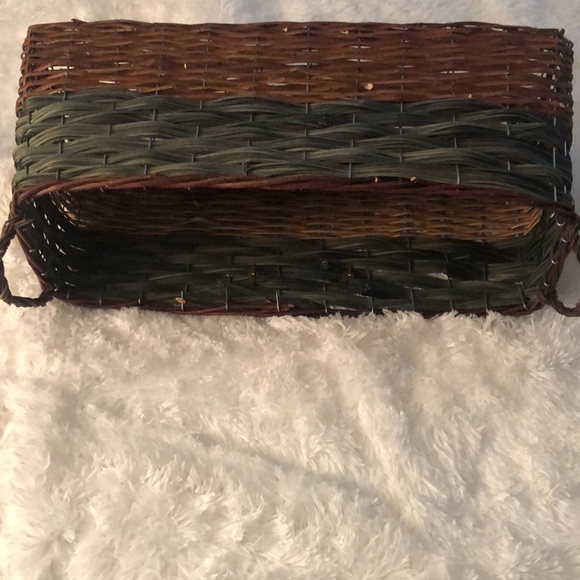🧺 Gorgeous Wicker Basket 🧺 Organization / Storage - Picture 4 of 11